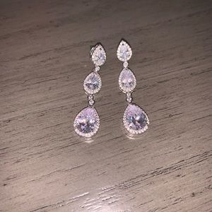 Elegant Tear Drop Earrings